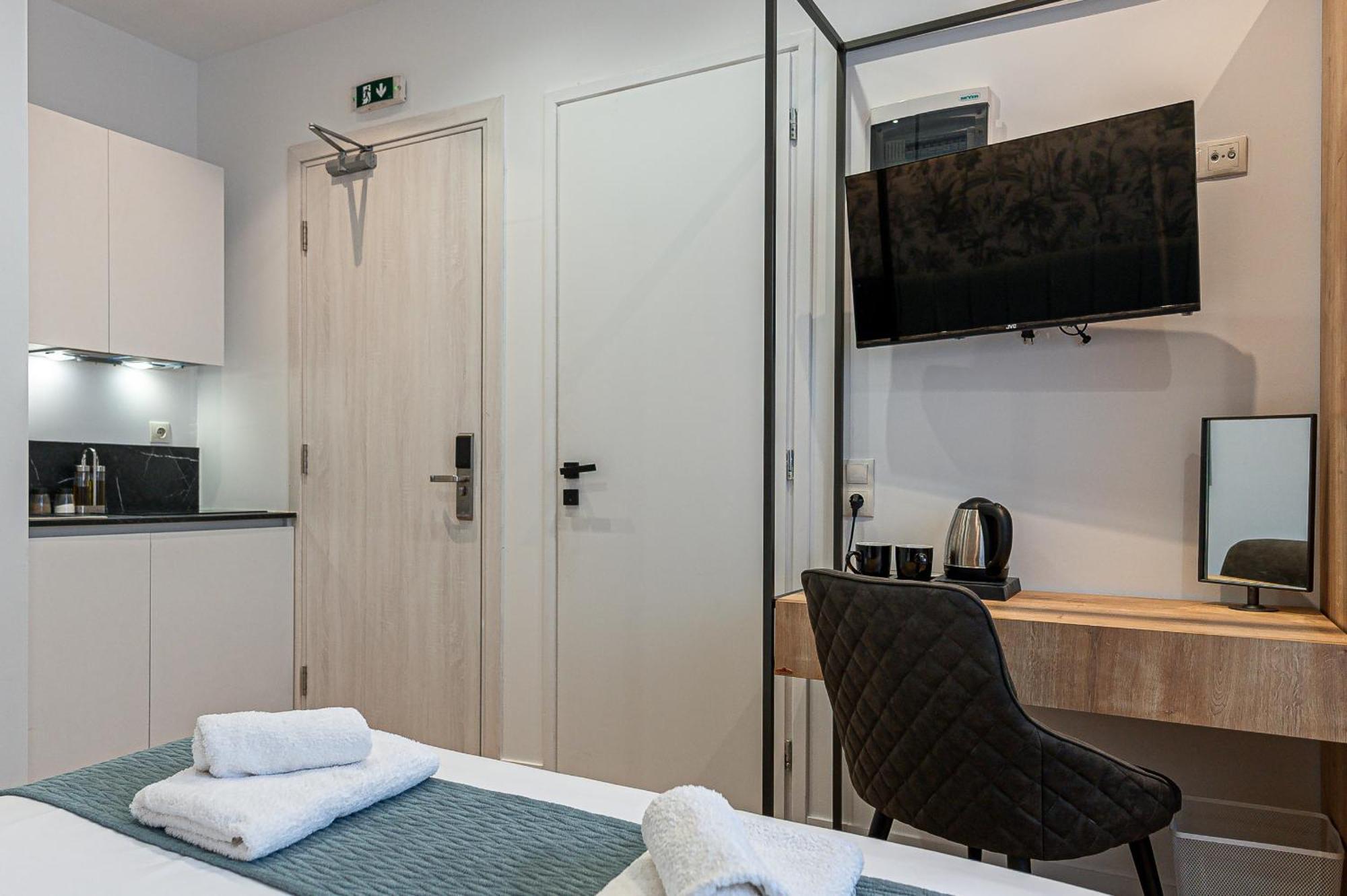 Kriel Suites By Liv Homes Athen Eksteriør bilde